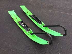0703-844 ARCTIC CAT Set Skis Zr Zl Zrt Arctic-cat Thundercat