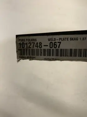 1012748-067 POLARIS Weld Plate Skag #2
