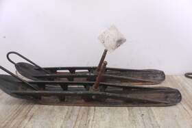 1820258 POLARIS Left Right Skis Spindles 400 Indy