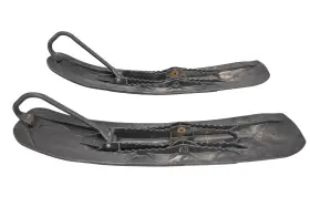 1824116-070 POLARIS Front Skis Left Right 550 Indy Voyager