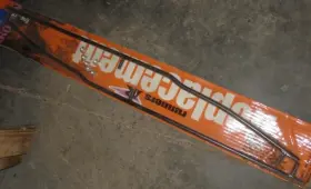 16-0606 ROETIN Nos Wear Runners Ski Snow Mobile Guard Yamaha