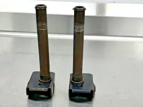 505070672 SKI-DOO Leg Spindle Set 600 700 800 Skidoo Summit #2