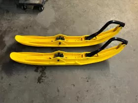 505872855 SKI-DOO Skis Dual Runner Sport Touring Gtx Gsx Xrs