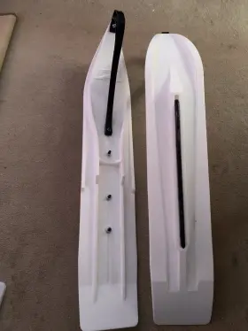 PH7SOLWHTLOPBLK SLYDOG SKIS Powder Hound