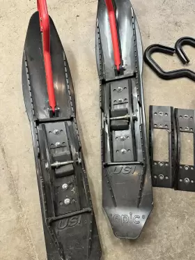 DS034S-AB1 USI Skis