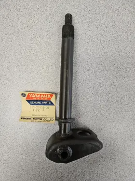 810-23854-00-00 YAMAHA Right Ski Column