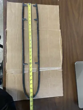 82W-23731-01-XX YAMAHA Ski Runners