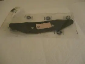 861-23764-00 YAMAHA Nos Sring Leaf Bag SL433F