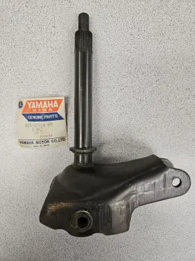 865-23854-00-00 YAMAHA Right Ski Column GP440 433
