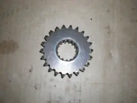 89J-17682-20-00 YAMAHA Sprocket Vmax Xt 500