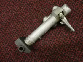 8FA-23501-01-00 YAMAHA Ski Spindle Housing Left Steering Rx