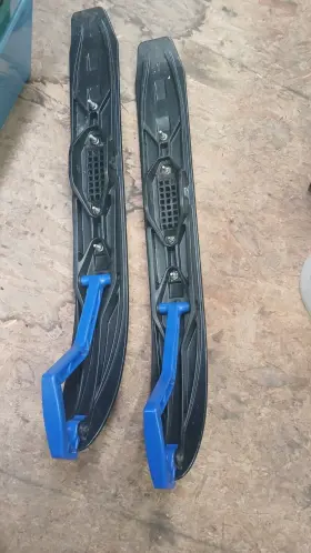 8HG-23711 YAMAHA Skis Vector Nytro Apex Phazer Attak