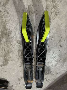 F3710-10-00 YAMAHA Sidewinder Uner Ski