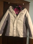 Gerry Women's White/grey/fuchsia Ski Jacket With Hood Zip Up Pockets Lined Xs. Fixed Price $30.99.